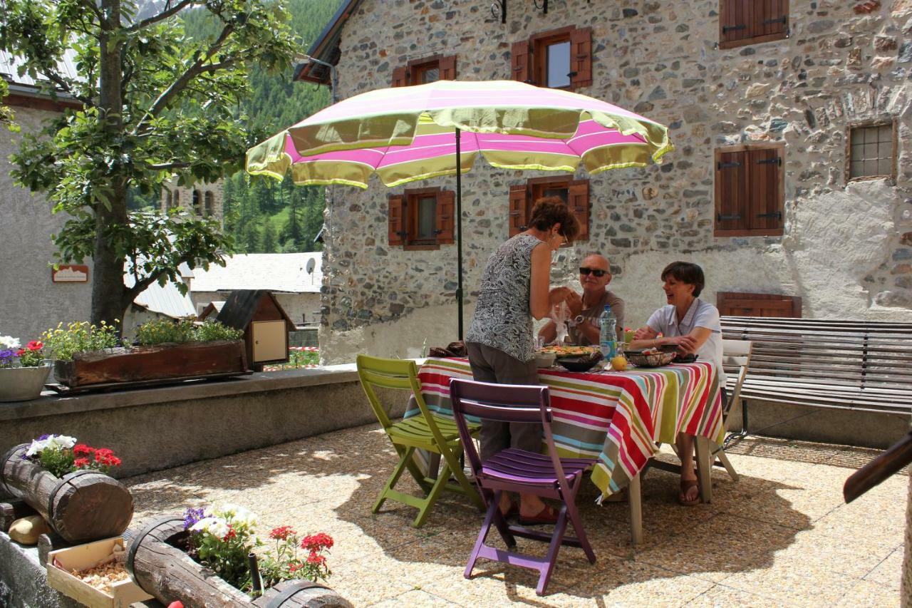 Chez Annie & Marcel Bed & Breakfast Le Monêtier-les-Bains Dış mekan fotoğraf